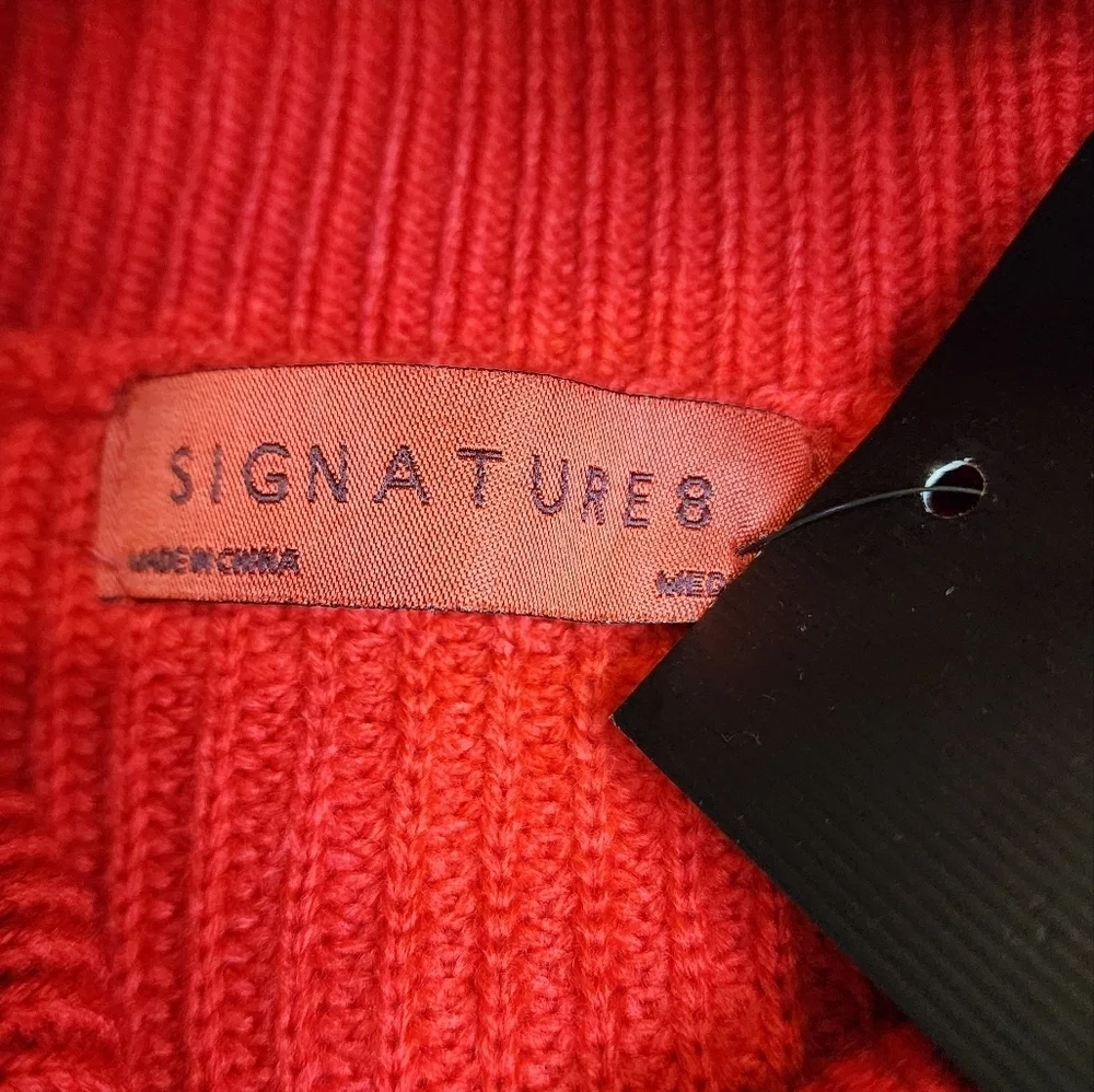 Signature8 Long Sleeve knit  Distressed Crop Sweater